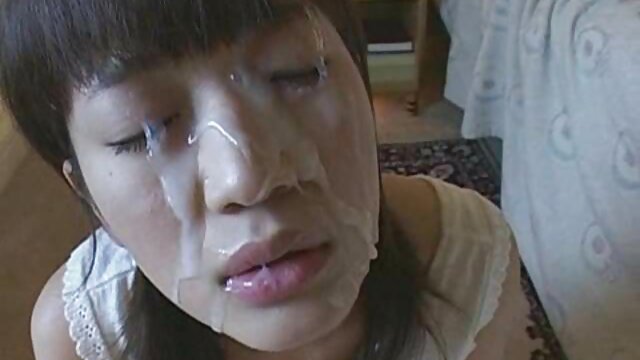 Um litro de esperma de uma pila enorme num corpo Japonês. videos amadoras brasileiras